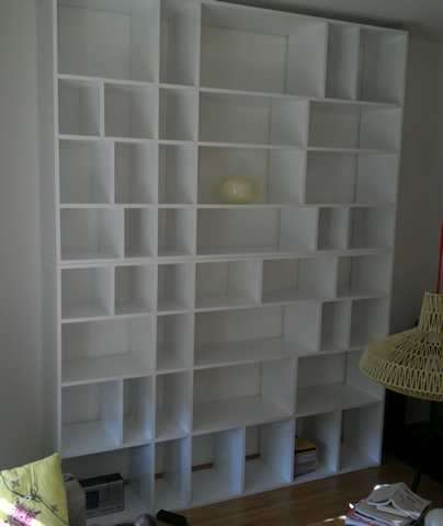 Bücherregal aus MDF